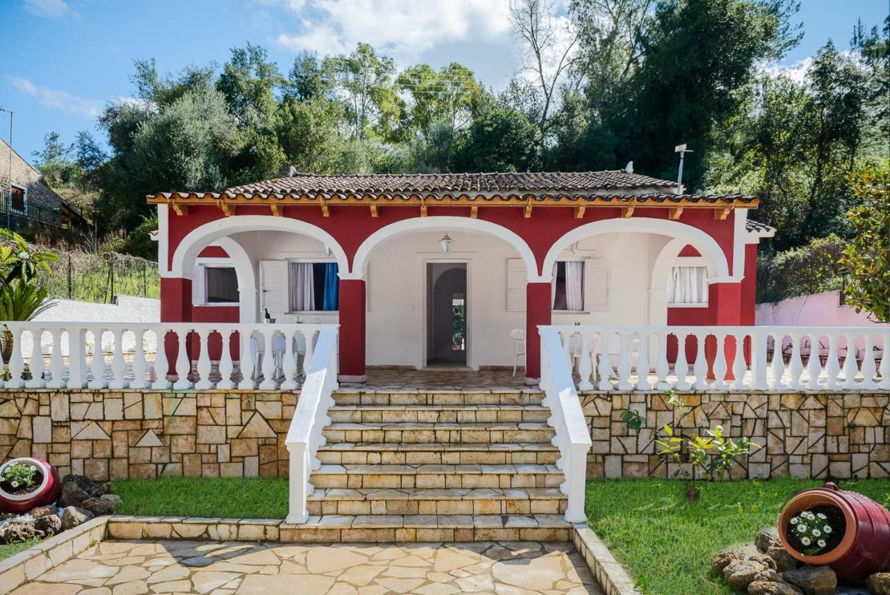 Apartment Merlyn Into The Nature, 100m From The Beach Dafnila